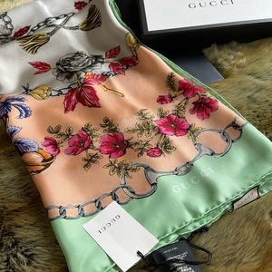 Gucci Silk Shawl/Scarf Aqua-Pink